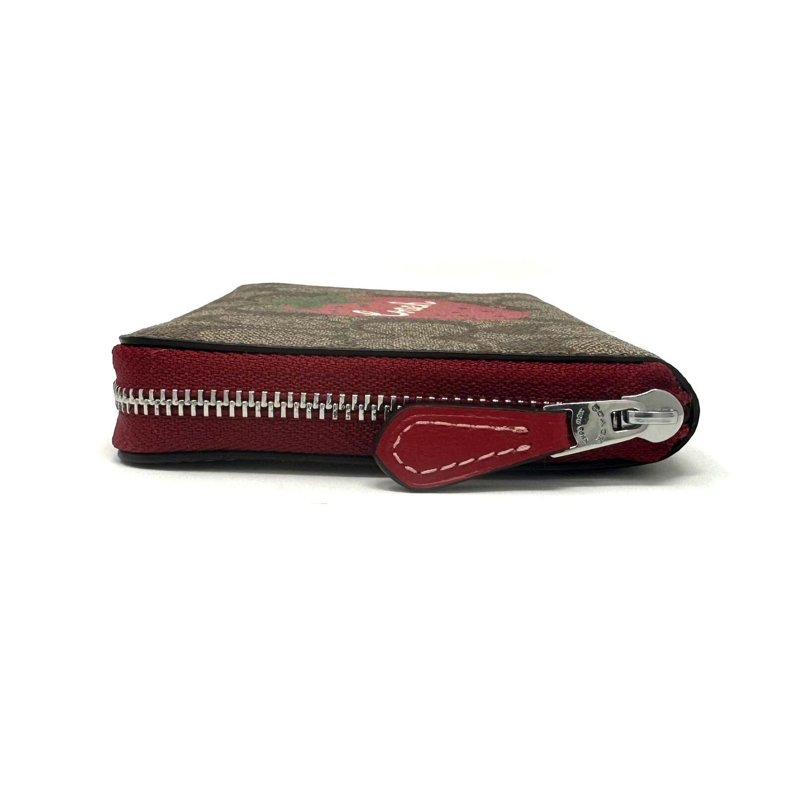 Coach Coach Medium Id Zip Wallet Signature Canvas Strawberry CH529 Size ONE SIZE - 6 Thumbnail