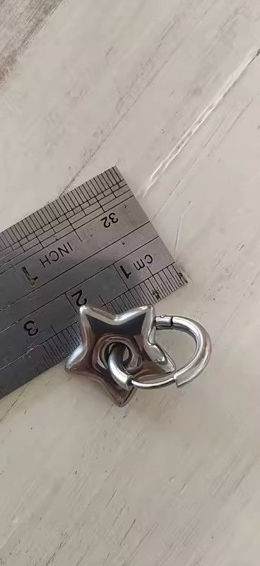 Jewelry Y2K Chunky Star Hoops Earrings Size ONE SIZE - 6 Thumbnail