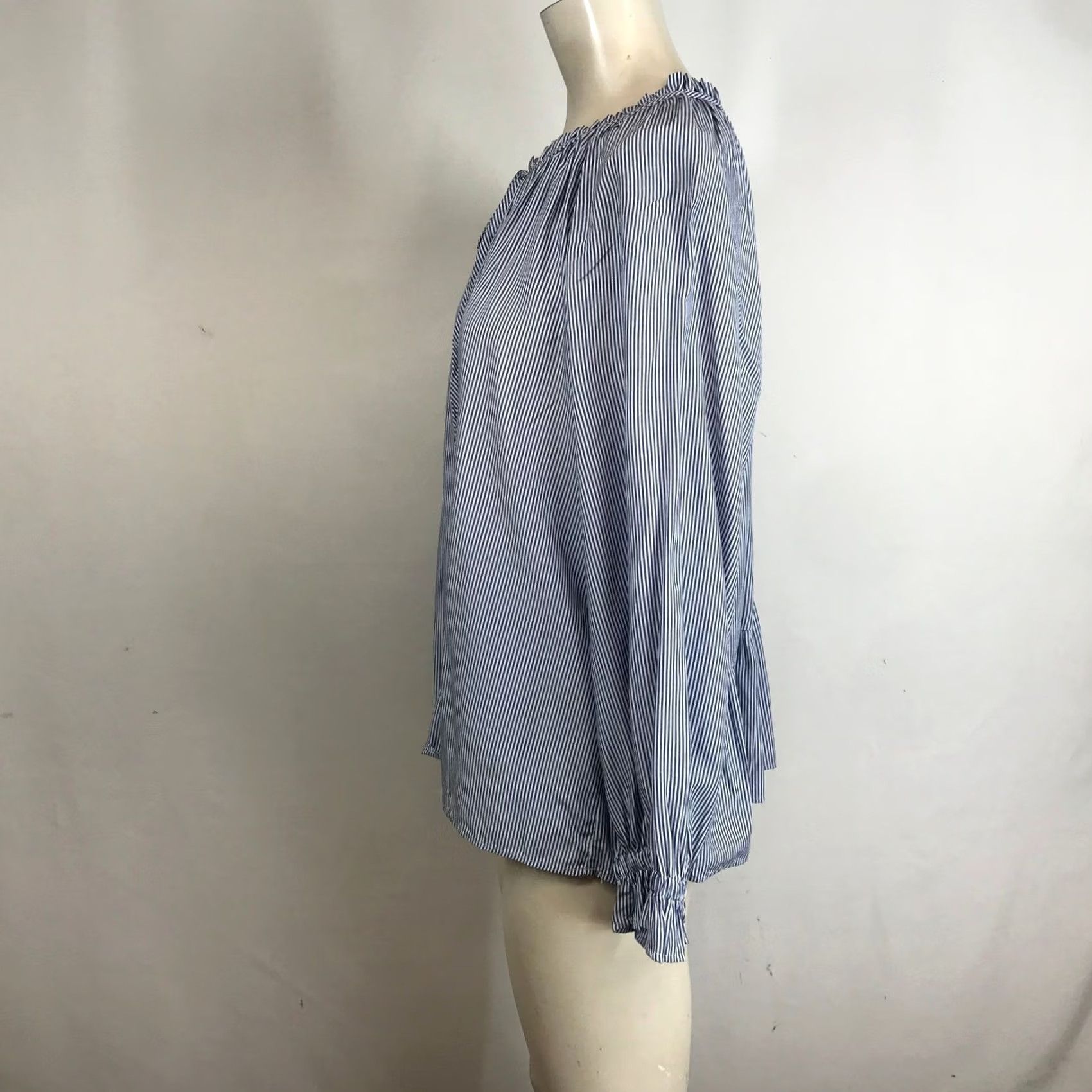 Loft LOFT Striped Tie Neck Blouse Women's Long Sleeve Ruffle Cuff Peplum Top L Size L / US 10 / IT 46 - 6 Thumbnail