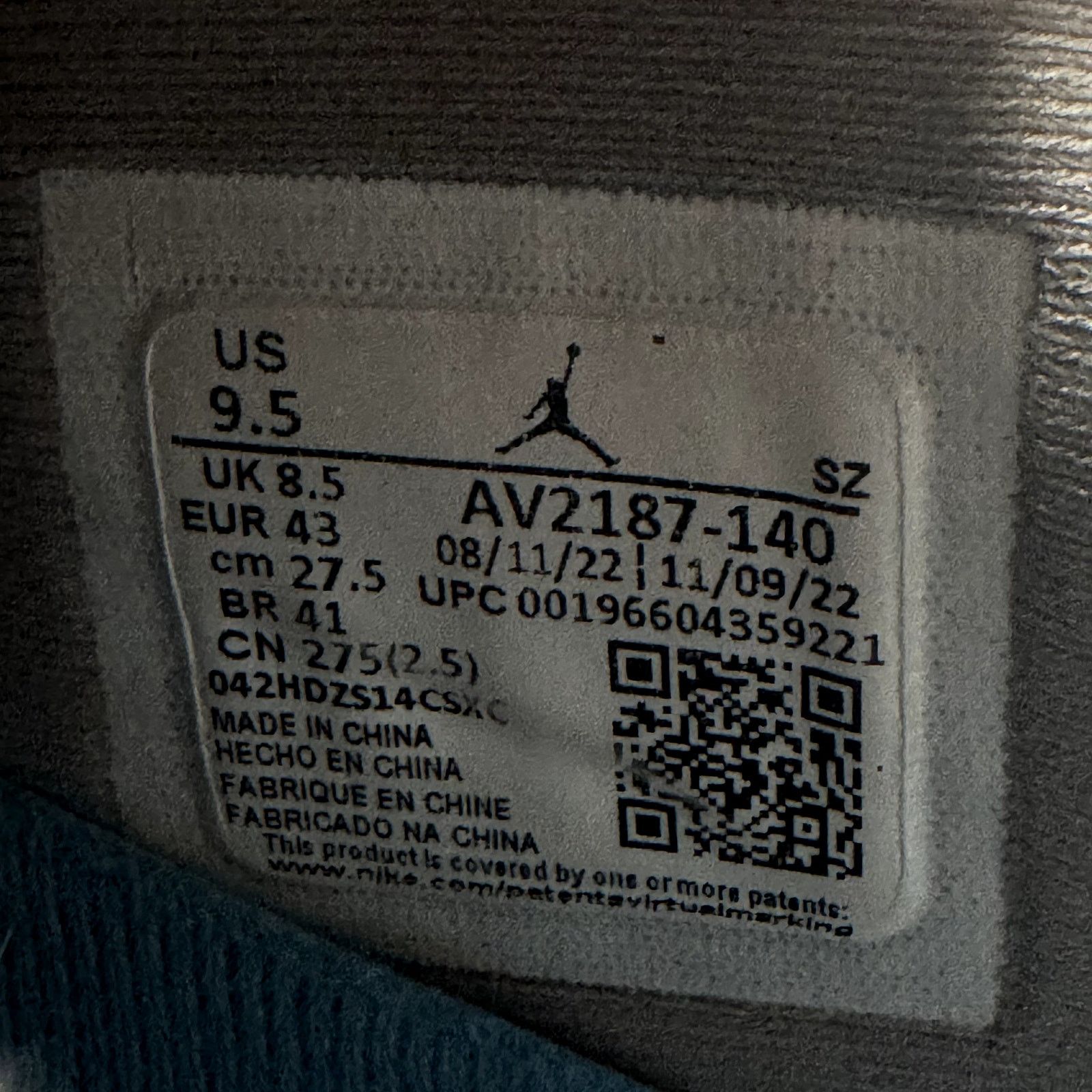 Jordan Brand × Nike Size 9.5 - Air Jordan 11 Retro Low Cement Grey Men's Shoes Size US 9.5 / EU 42-43 - 7 Thumbnail