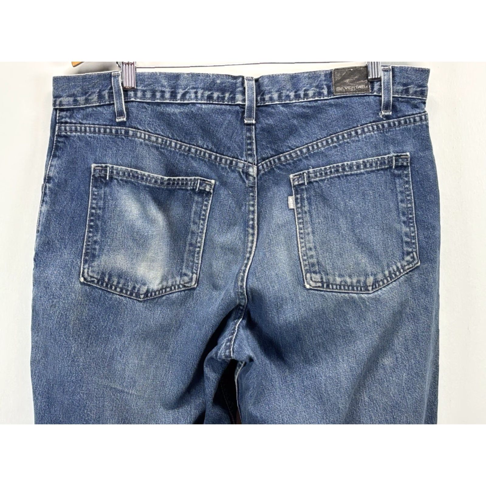 Levi's VINTAGE Levi's Silvertab Jeans Baggy Regular 38x35 Blue Denim 2001 Y2K Skater Mens Size US 38 / EU 54 - 4 Thumbnail