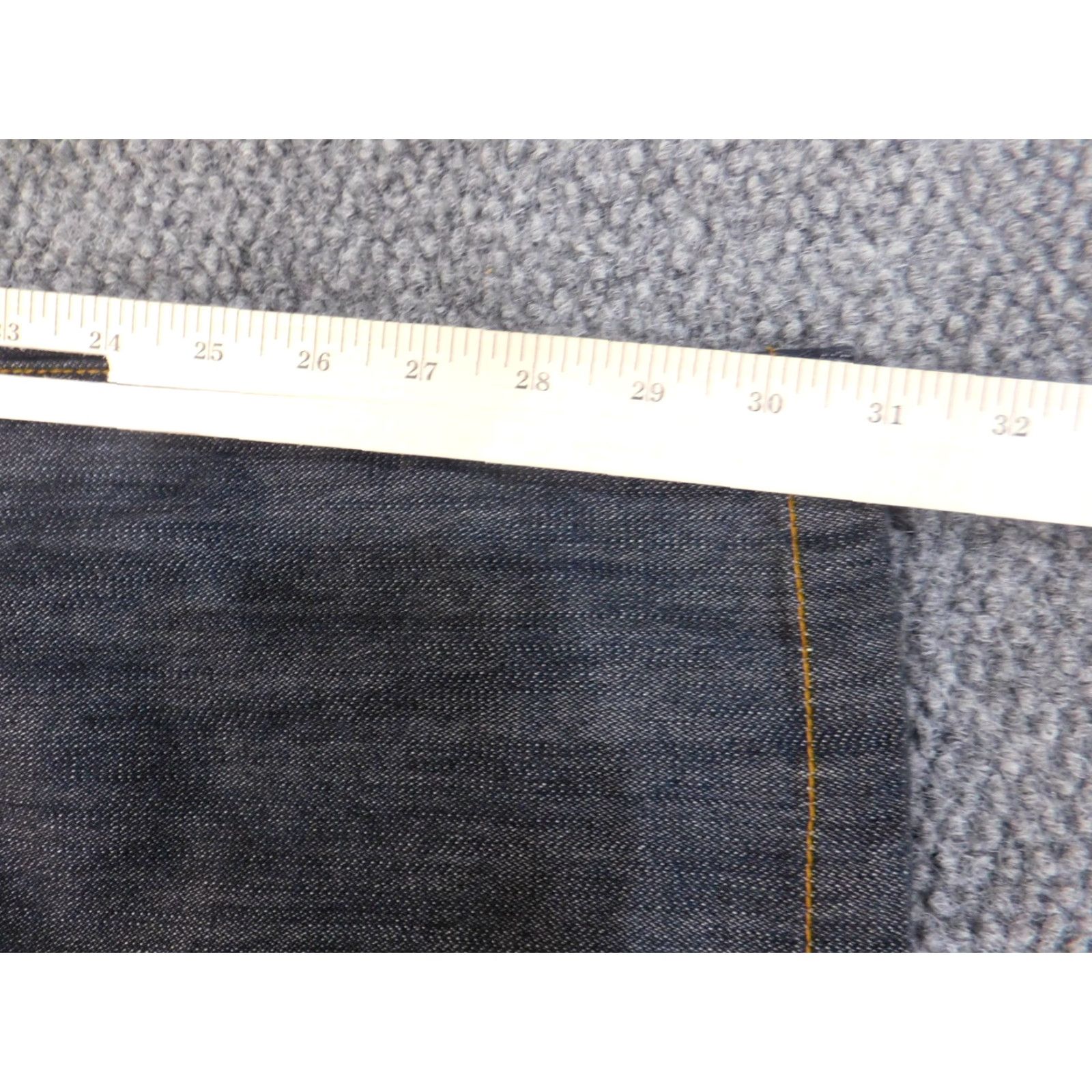 Vintage solo jeans Men 34x30 blue straight dark denim classic modern city Jeans Regular 34 in Inseam 30 in Mens Straight City Pockets zip zipper Size US 34 / EU 50 - 7 Thumbnail