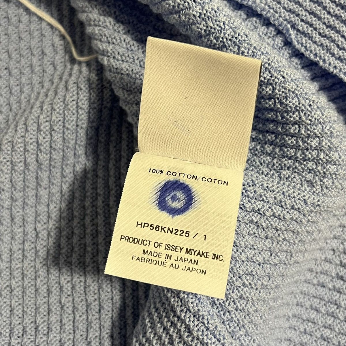 Homme Plisse Issey Miyake Homme Plissé Issey Miyake Baby Blue Sweater Size US S / EU 44-46 / 1 - 6 Thumbnail