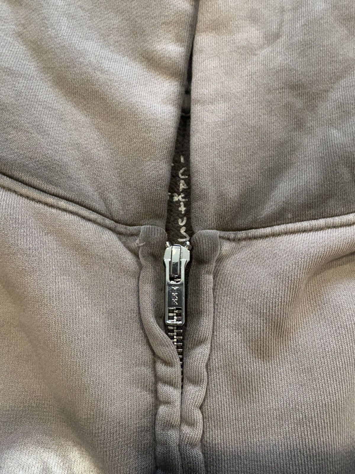 Travis Scott Travis Scott Coachella ‘25 Birds Zip-Up Hoodie Size US M / EU 48-50 / 2 - 5 Thumbnail
