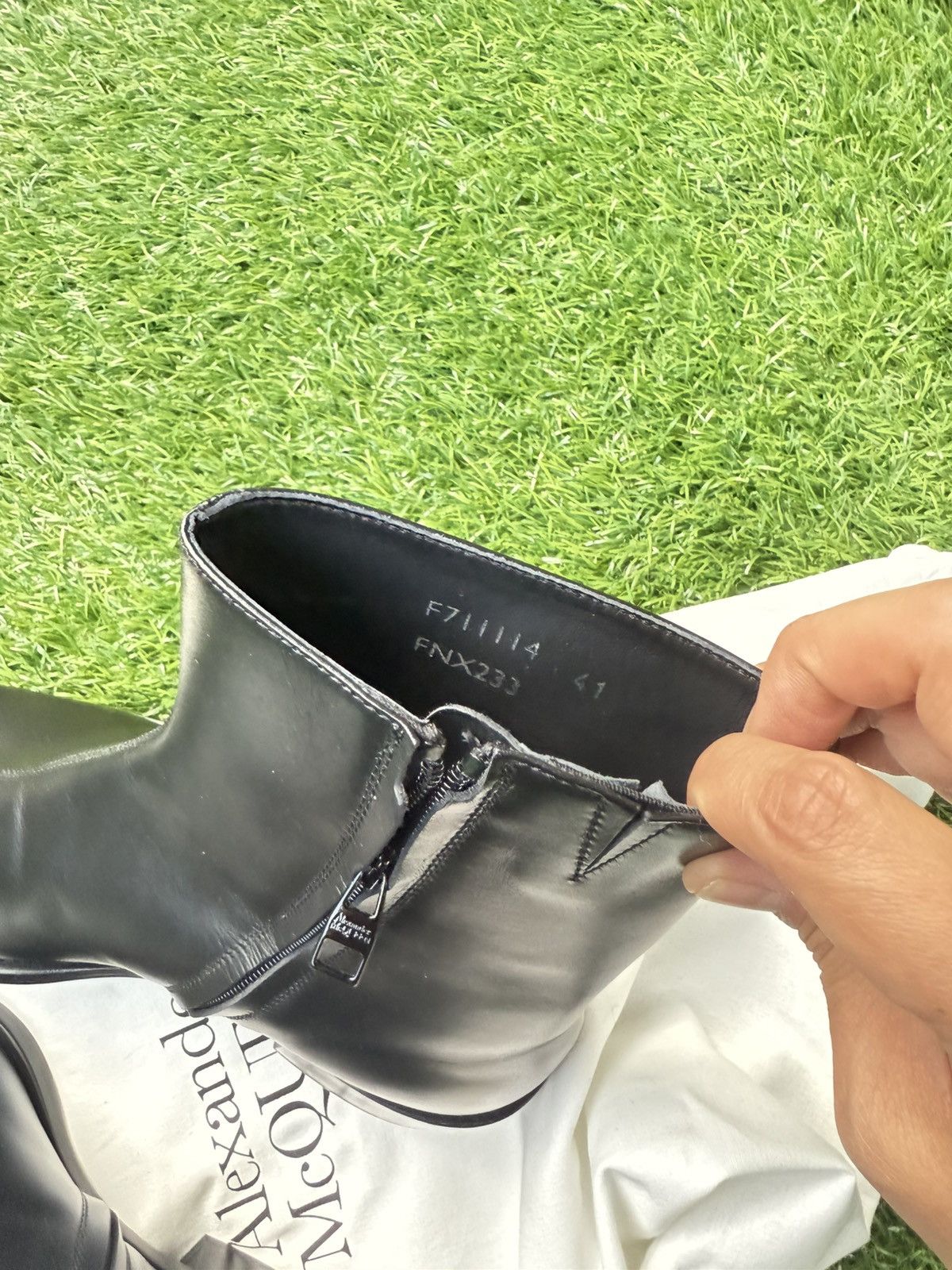 Alexander McQueen Alexander McQueen Punk Boot size 41 Size US 8 / EU 41 - 4 Thumbnail