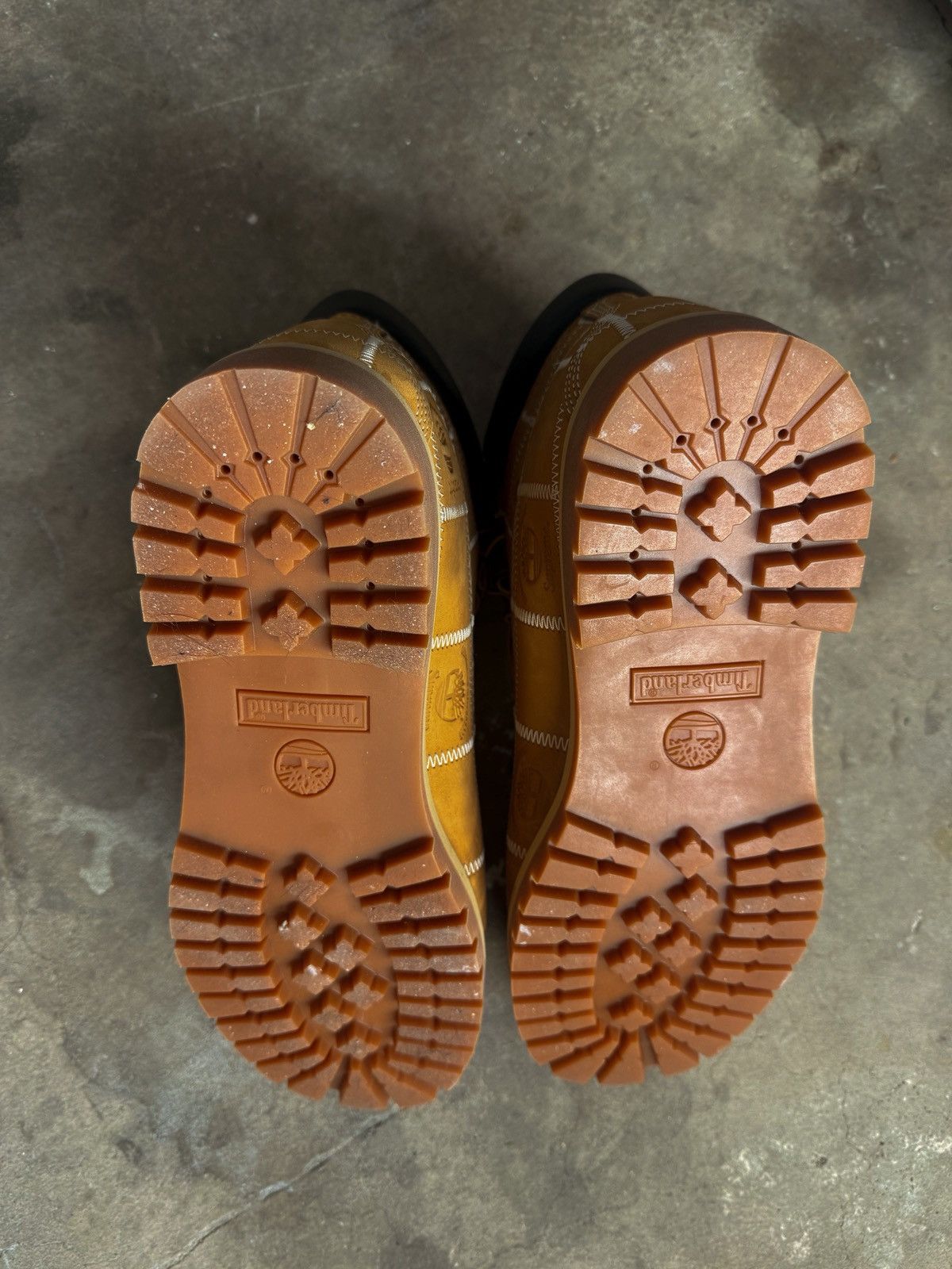 Supreme × Timberland Supreme Timberland Patchwork ‘Wheat’ Size US 12 / EU 45 - 4 Thumbnail