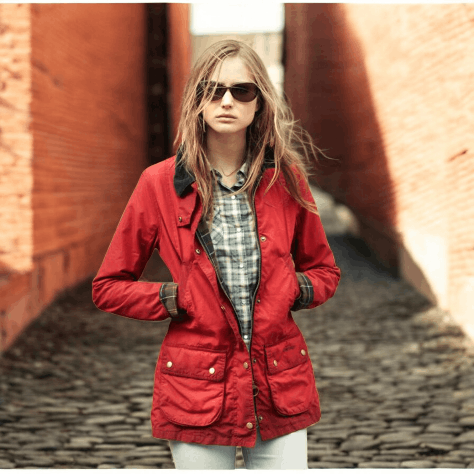 Barbour Barbour Beadnell Jacket Womens UK 8 Red Wax Coat Size S / US 4 / IT 40 - 2 Thumbnail