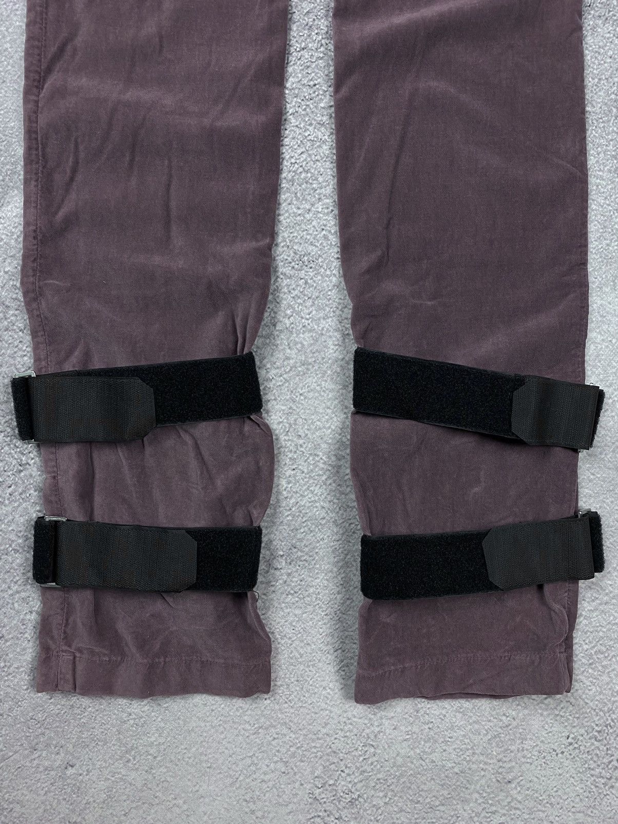 Dolce & Gabbana × Vintage Dolce Gabbana Runway 2003 Velvet Velour Bondage Womens Pants Size 28" / US 6 / IT 42 - 13 Thumbnail