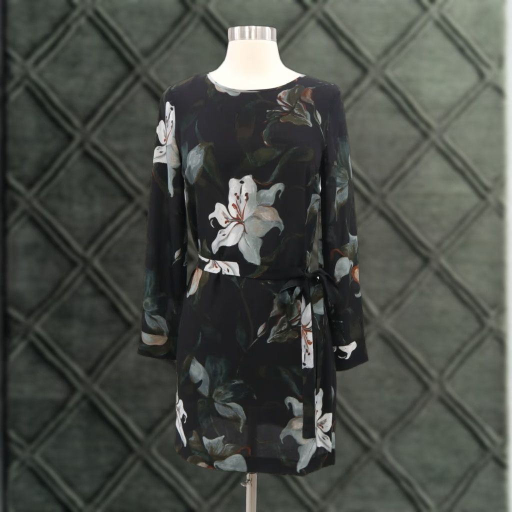 chinese dress ladies Club Monaco Black Wool Knit Bodycon Ribbon Cutout Long Sleeves Sweater   Brie