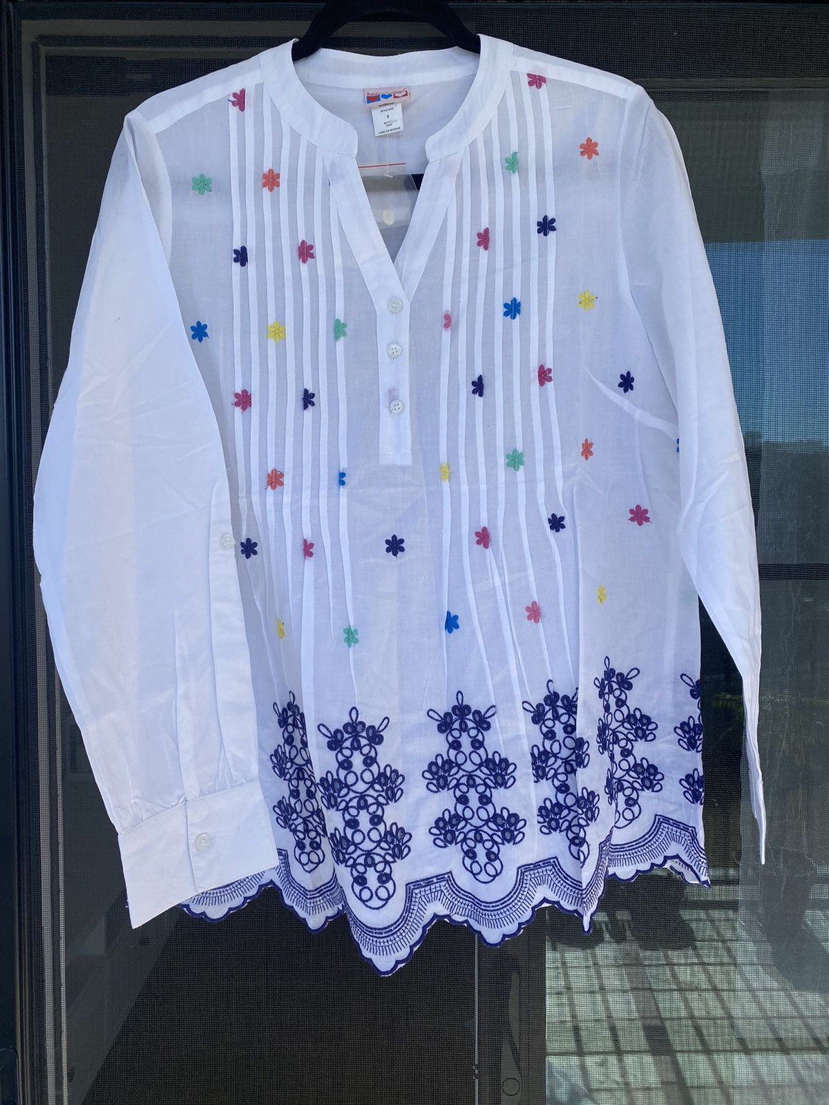 Other NWOT American Sweatshirt tunic blouse,, embroiderd eyelets Size S / US 4 / IT 40 - 2 Thumbnail