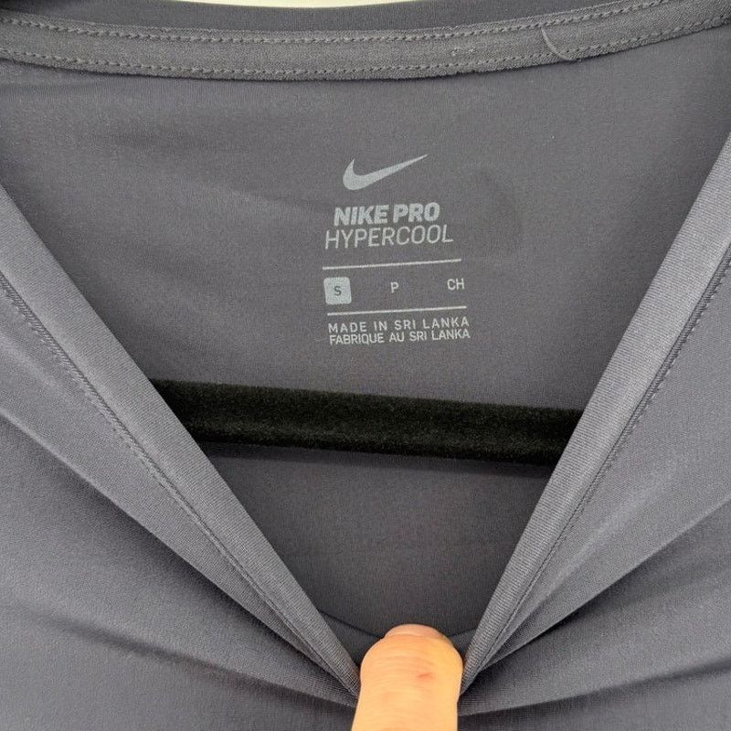 Nike Nike Women's Pro Hypercool Mesh Long Sleeve Colorblock Shirt Size S / US 4 / IT 40 - 2 Thumbnail