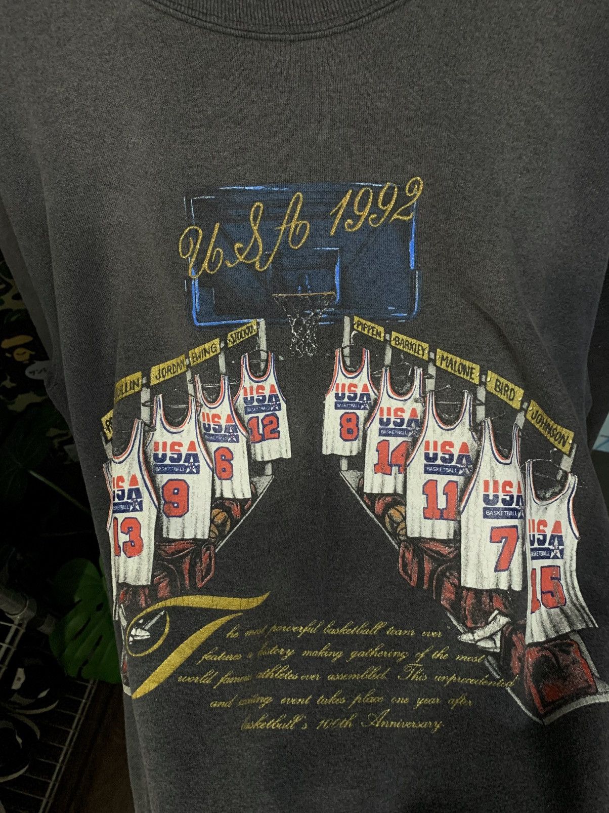 NBA VINTAGE 1992 USA OLYMPIC DREAM TEAM Size US L / EU 52-54 / 3 - 5 Thumbnail