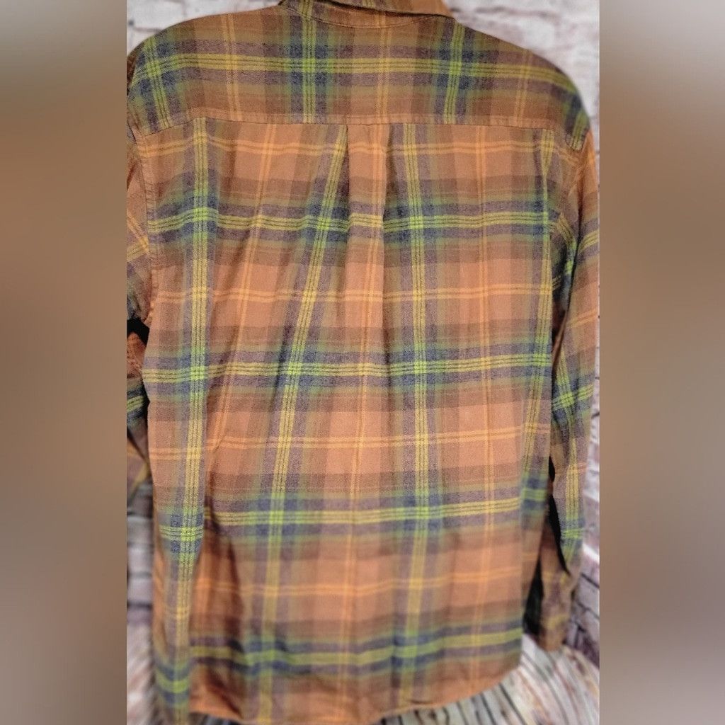Izod Izod flannel plaid button up top size Xl Size US XL / EU 56 / 4 - 3 Thumbnail