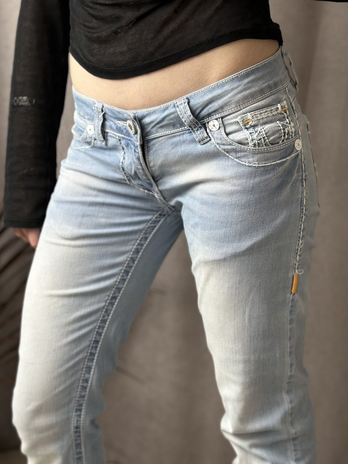 True Religion Vintage True Religion Slim Pants Distressed Y2k Japanese GOA Size 27" / US 4 / IT 40 - 3 Thumbnail