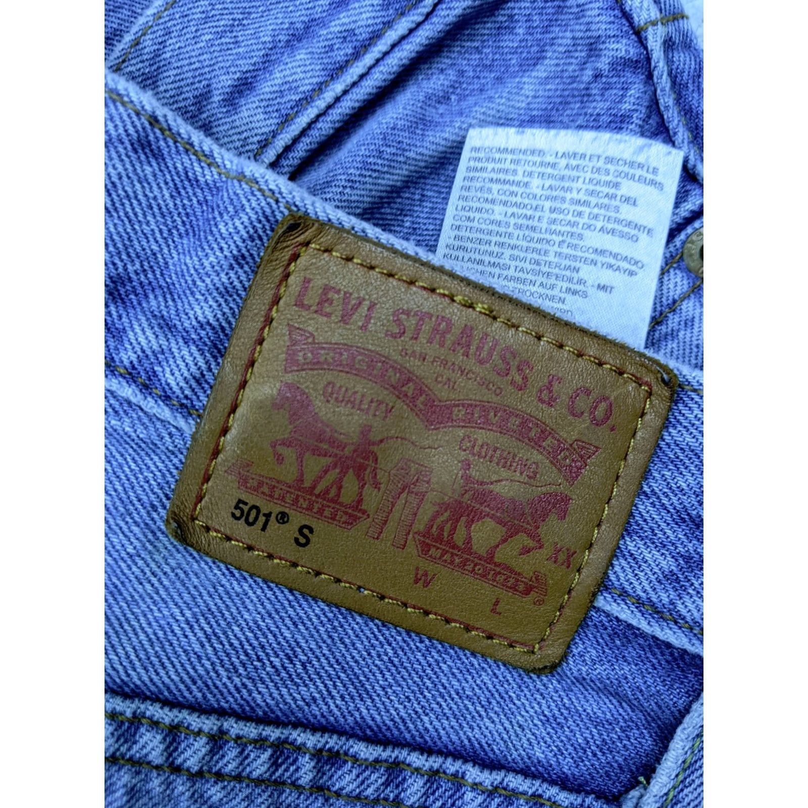 Levi's Levi's 501 S Skinny Jeans Blue Light Wash Button Fly High Rise Womens 26 2 Denim N/A Size 26" / US 2 / IT 38 - 4 Thumbnail