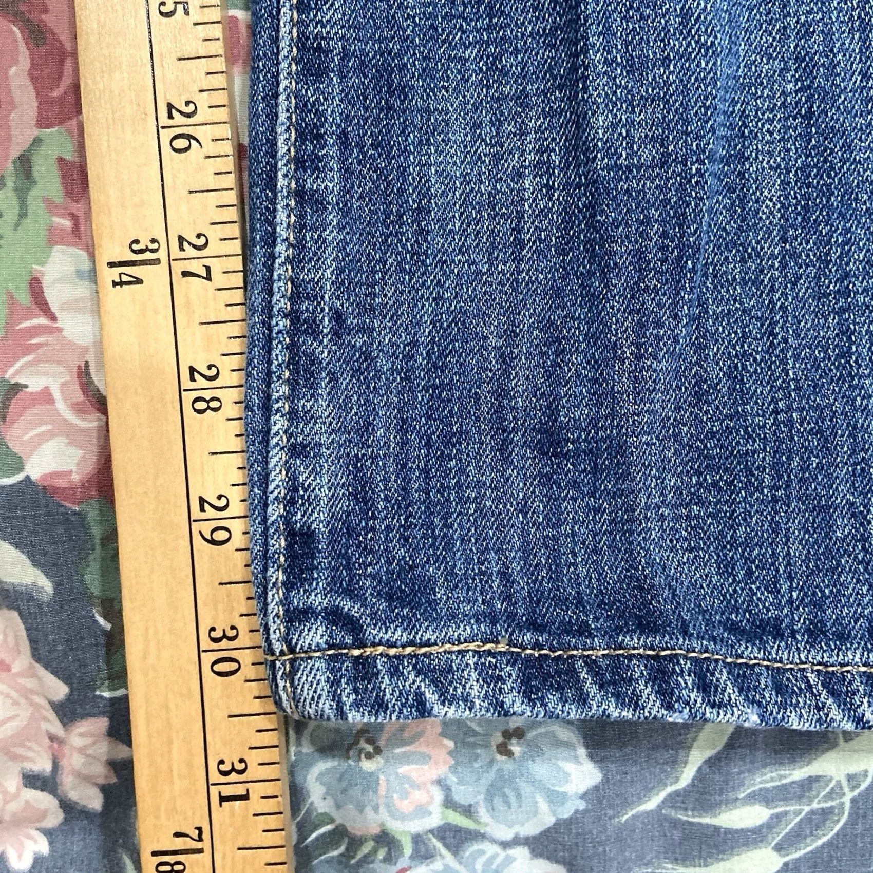 Levi's Levi's 501 Jeans Mens 38x32 Blue Denim Button Fly Levi'S 501 Series 90s USA Size US 32 / EU 48 - 2 Thumbnail