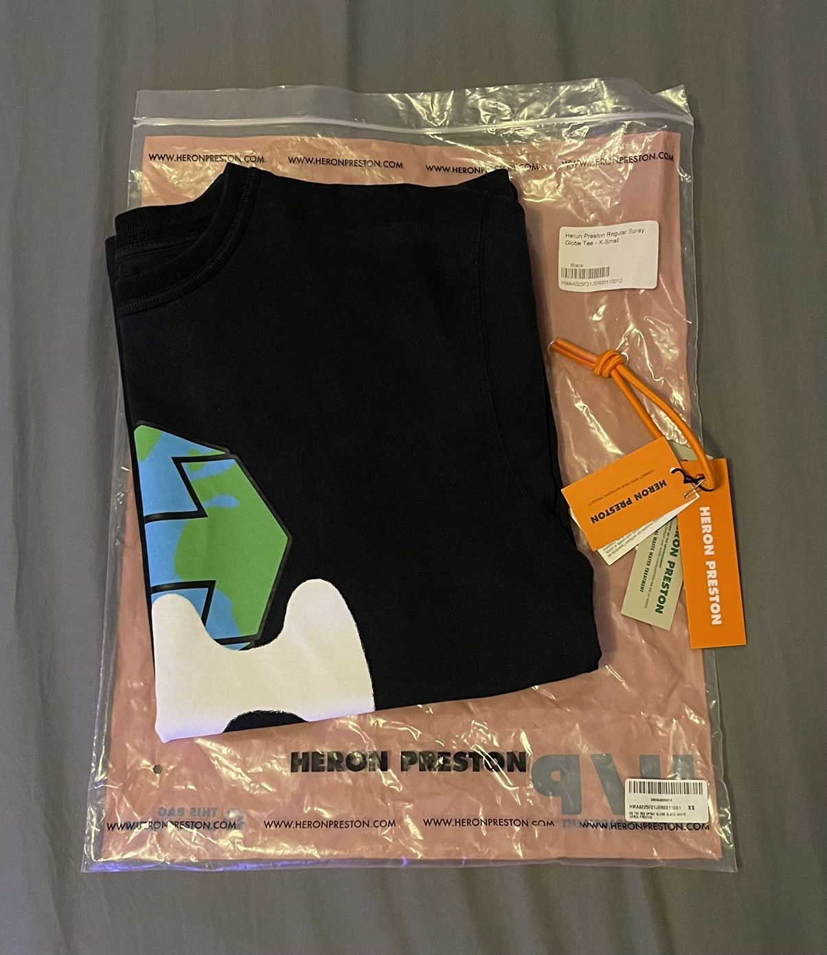 Heron Preston Heron Preston Spray Globe T-Shirt Size US XS / EU 42 / 0 - 4 Thumbnail