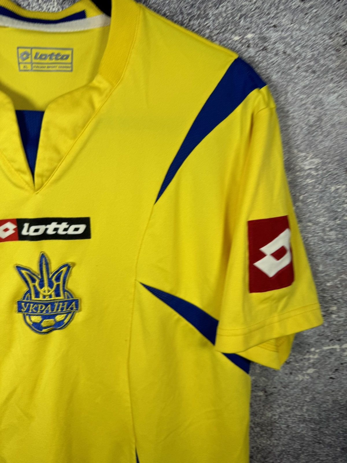 Lotto Sport × Vintage Vintage Ukraine National Team 2006 Lotto Soccer Jersey Large Size US L / EU 52-54 / 3 - 7 Thumbnail