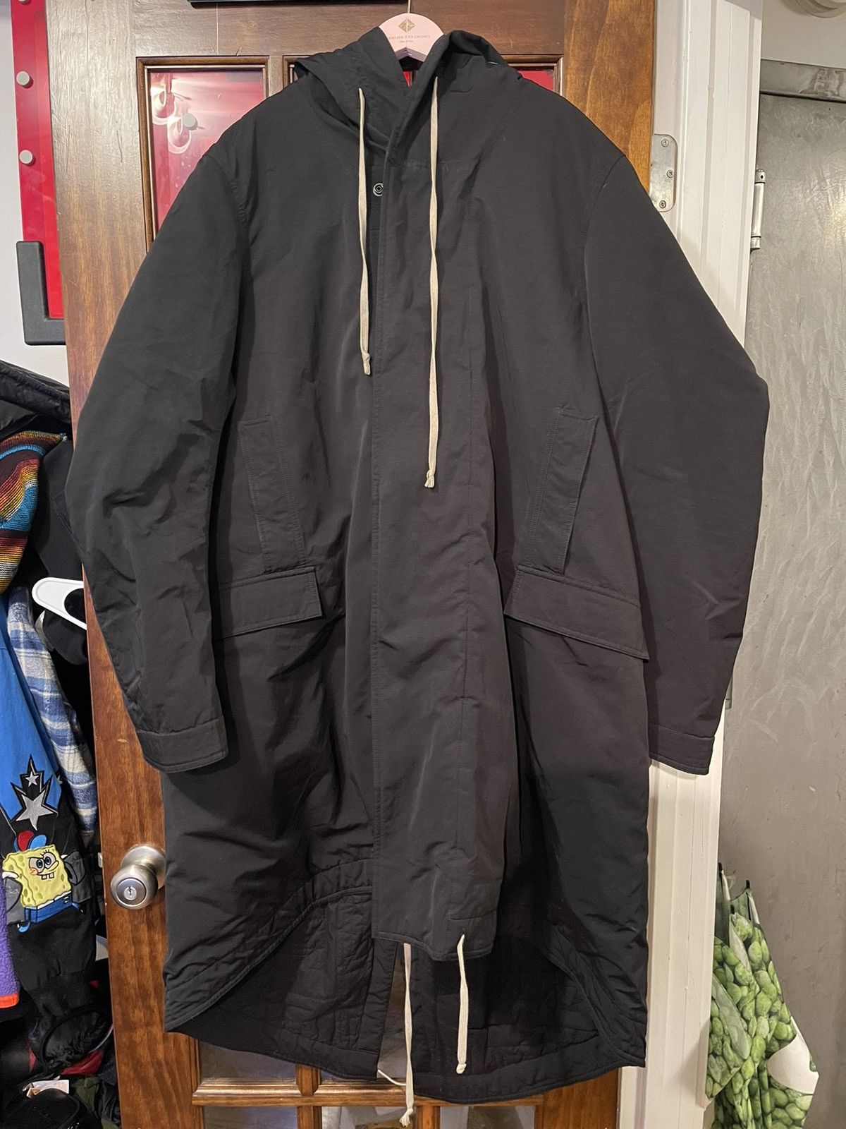 image of Rick Owens Drkshdw Fishtail Parka in Black, Men's (Size 2XL)