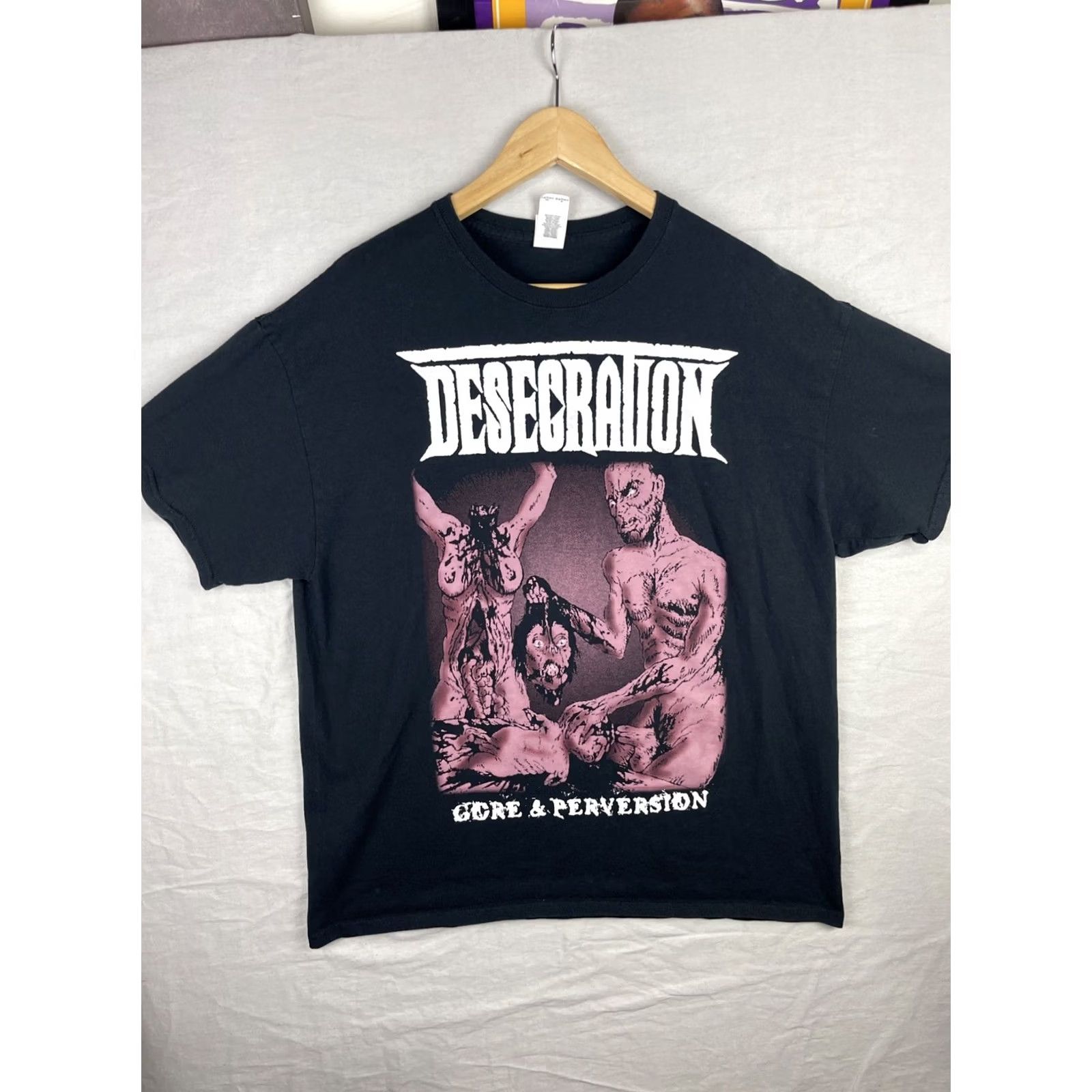 Hanes Desecration Shirt Mens XL Black Gore & Perversion Death Metal British Band Tee Size US XL / EU 56 / 4 - 2 Thumbnail