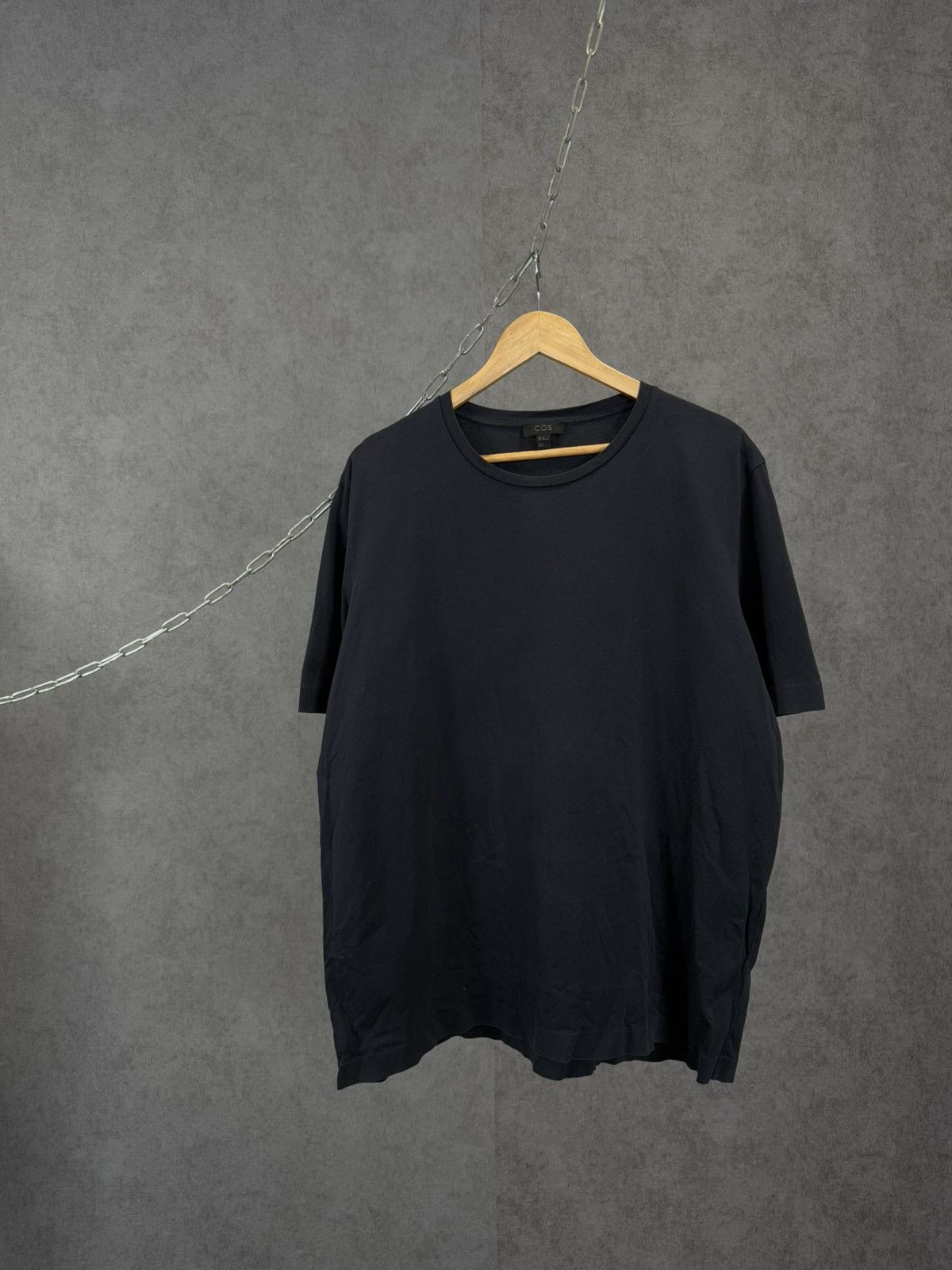 Cos × Designer Cos designer tee Size US XL / EU 56 / 4 - 1 Thumbnail