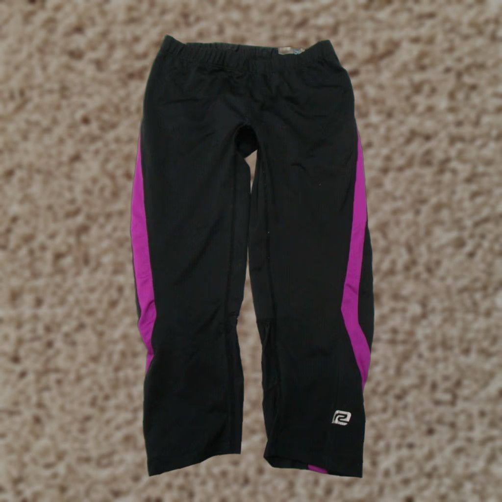 Vintage ROADRUNNER Capri Pants Women's Size S Active Running Workout Black/Purple Fitted Size 28" / US 6 / IT 42 - 1 Thumbnail