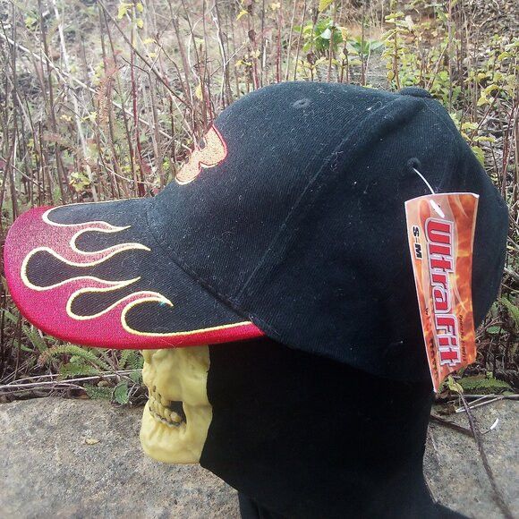 NASCAR NWT Ultra Fit Dale Earnardt Jr Flames Strap Back Hat Cap Size ONE SIZE - 2 Thumbnail