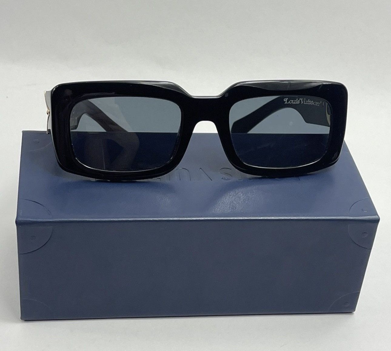 Louis Vuitton VIRGIL ABLOH x NIGO LV2 BLACK RARE SUNGLASSES Size ONE SIZE - 2 Thumbnail
