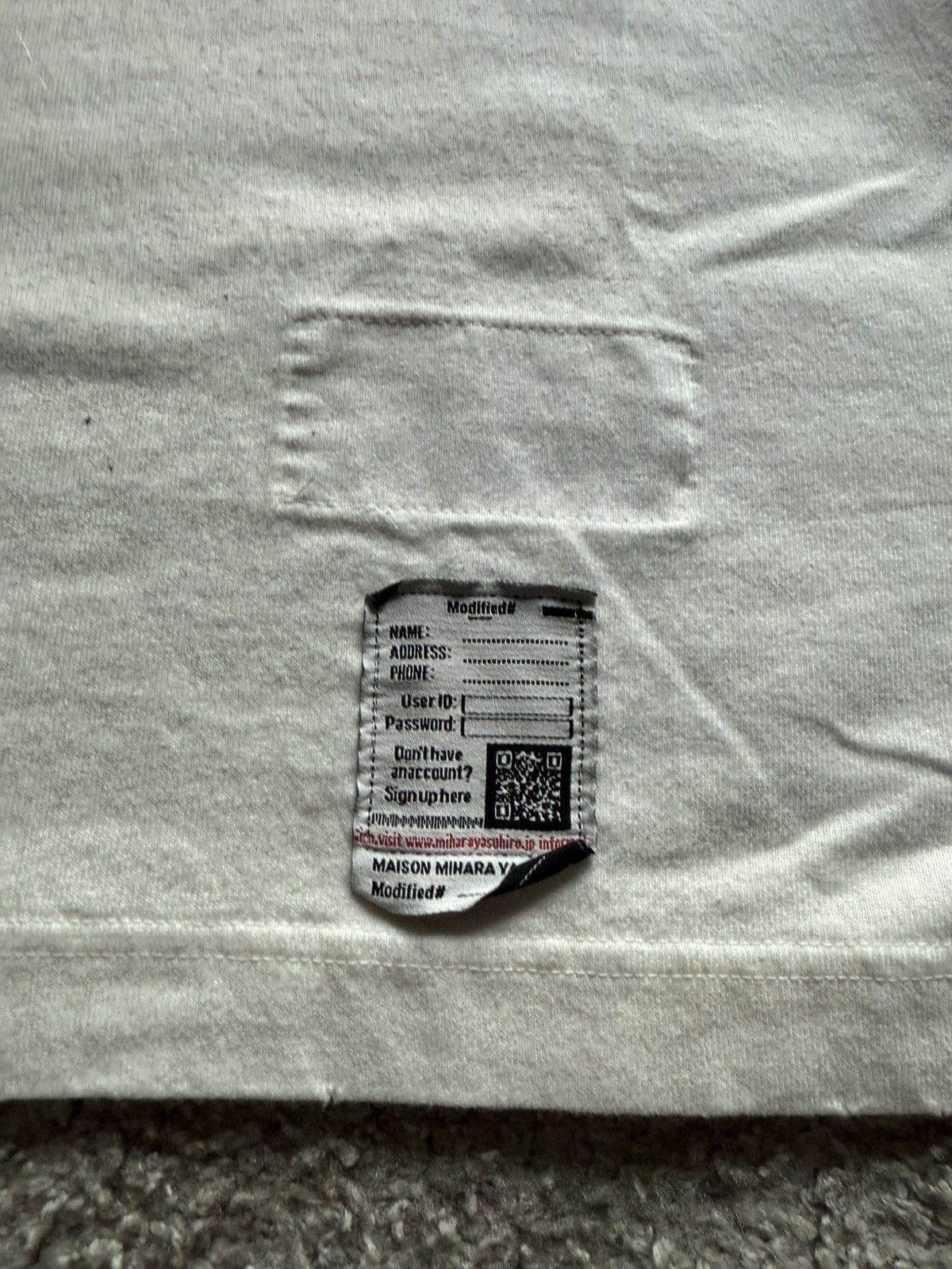 Maison MIHARA YASUHIRO Maison Mihara Yasuhiro smiley face bleached acid was T shirt Size US L / EU 52-54 / 3 - 6 Thumbnail