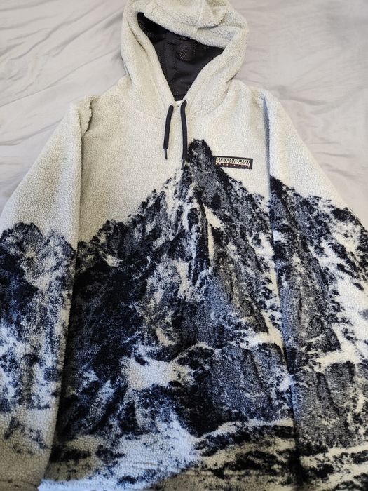 Mountain print hoodie hot sale