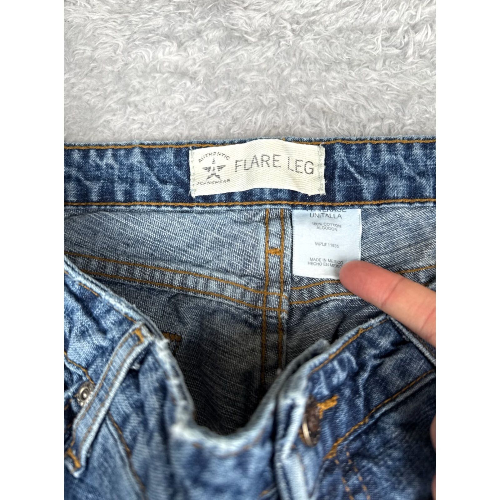 Denime Authentic Jeanswear Jeans Blue Denim Flared 30x31 100% Cotton Mid Rise Womens Jeanswear Buckle Bke Pair with Pockets Size 30" / US 8 / IT 44 - 6 Thumbnail