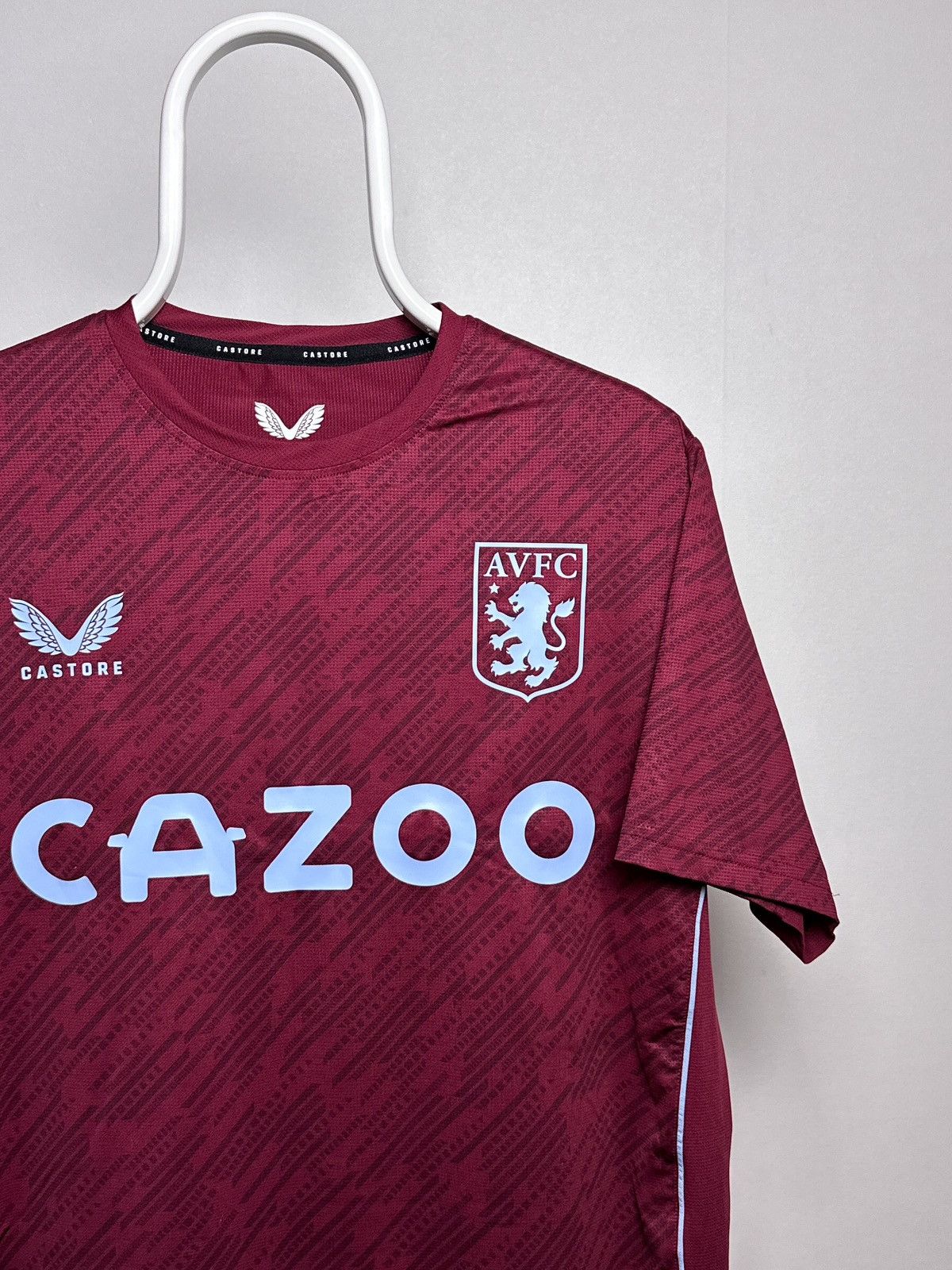 Castore Castore Aston Villa 2022/2023 Training Shirt Jersey Size US M / EU 48-50 / 2 - 3 Thumbnail