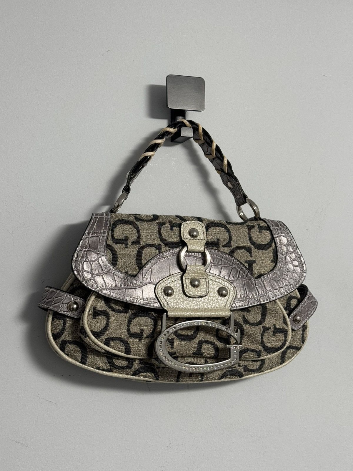 Vintage Guess Y2K 2000s Beige Monogram Cross Body Bag