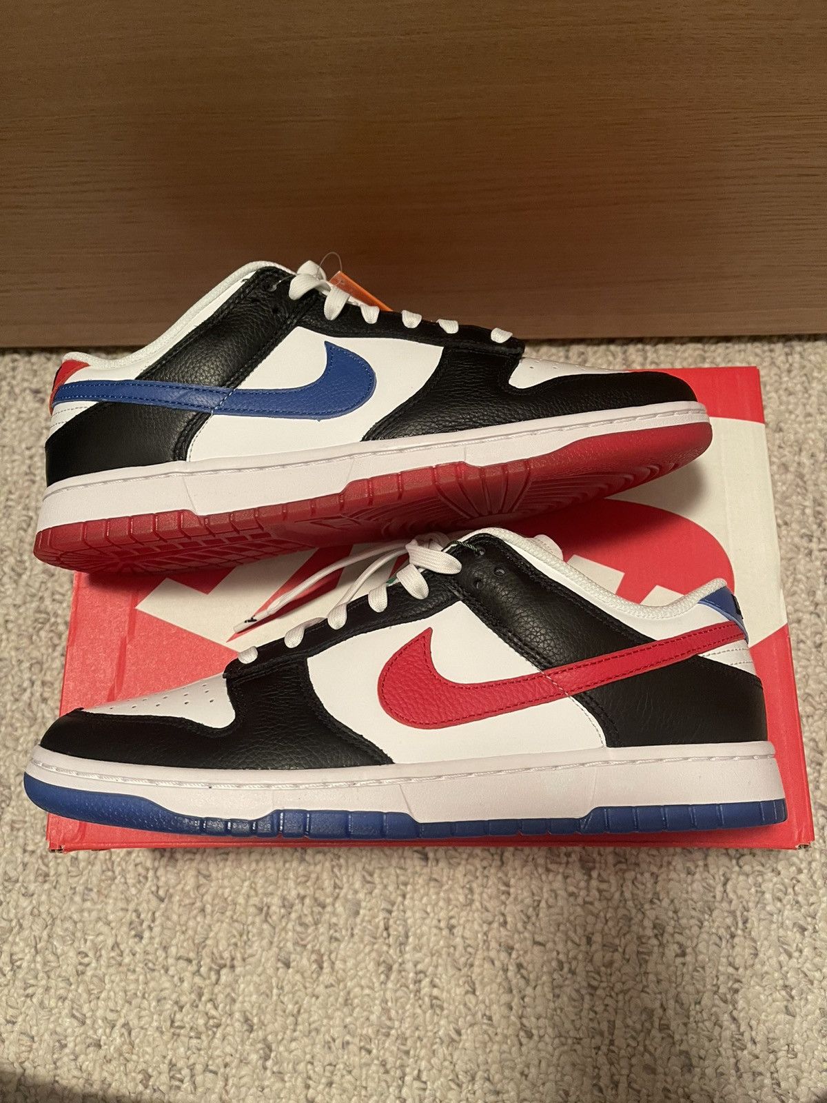 Nike Nike Dunk Low “Seoul (Special Gift) Size US 10 / EU 43 - 1 Thumbnail