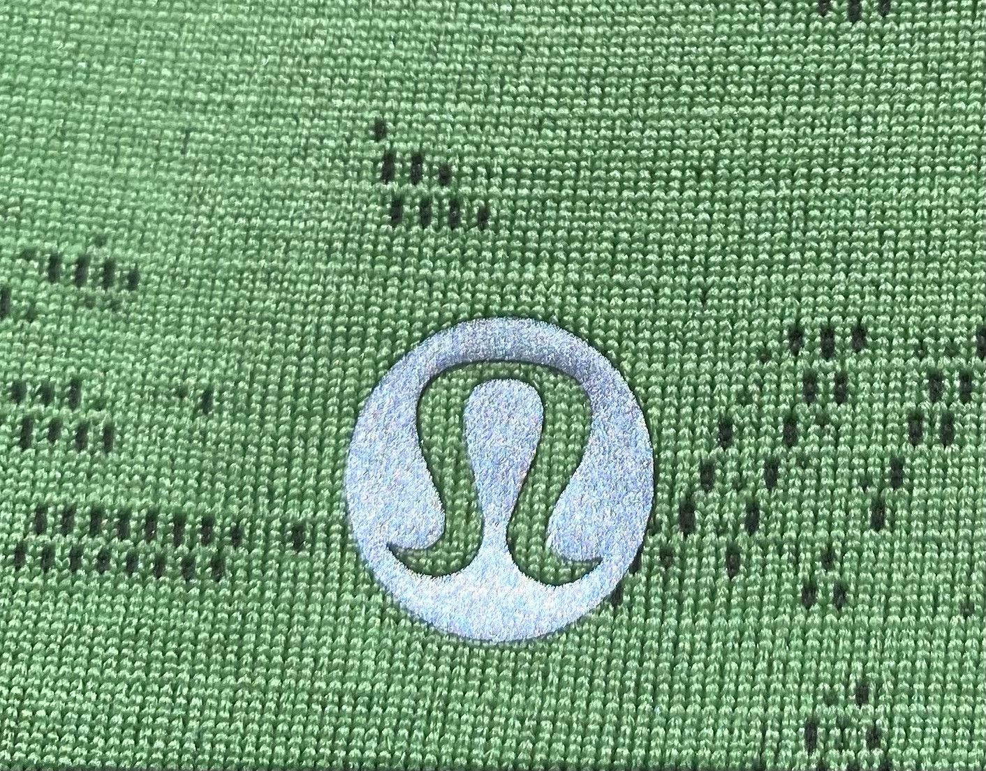Lululemon Lululemon Metal Vent Neon Green Patterned Tank Top Small Size US S / EU 44-46 / 1 - 6 Thumbnail