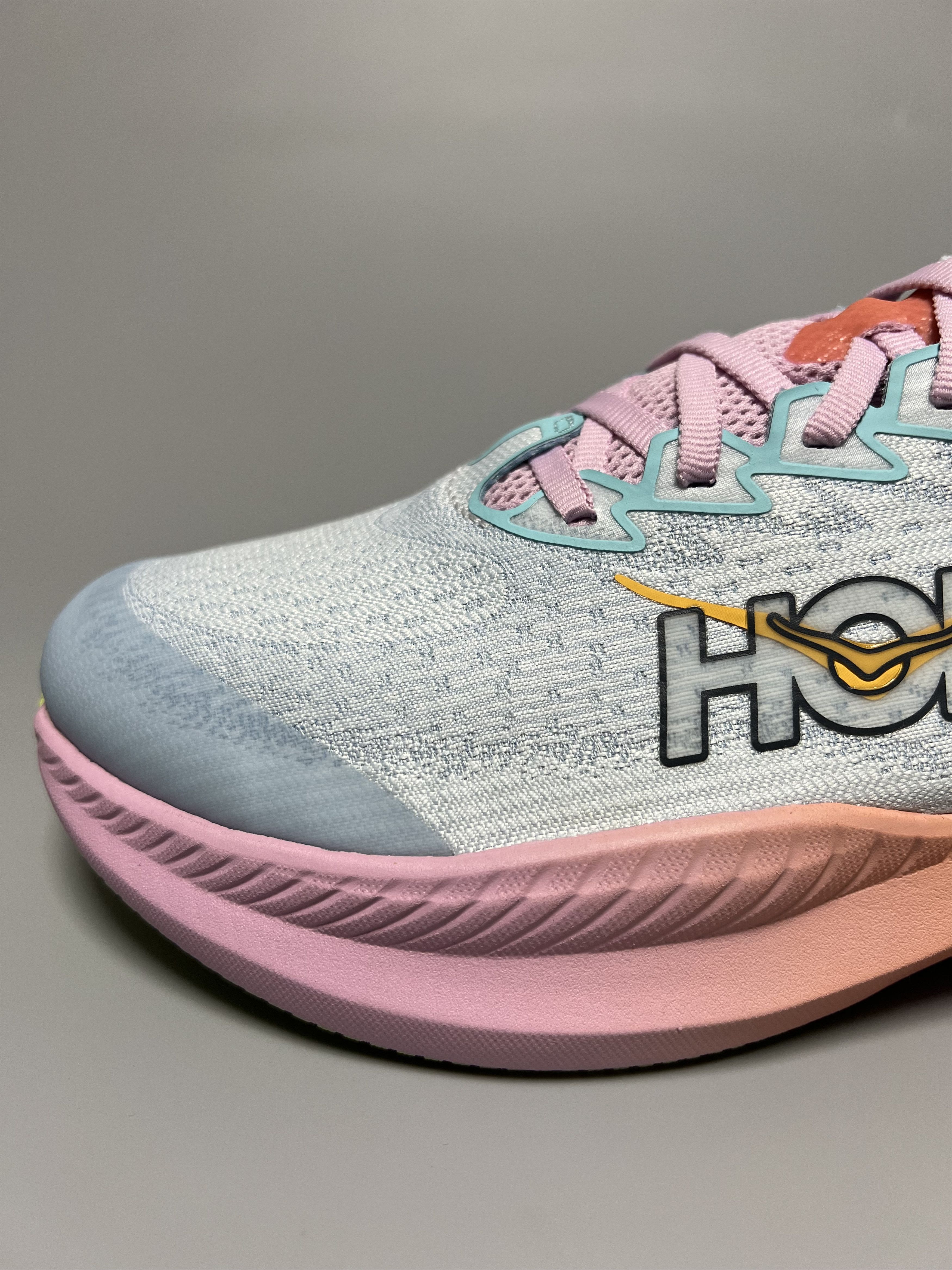 Hoka Hoka One One Mach 6 Women's Running Shoes 1147810-ISK Size US 8.5 / IT 38.5 - 8 Thumbnail