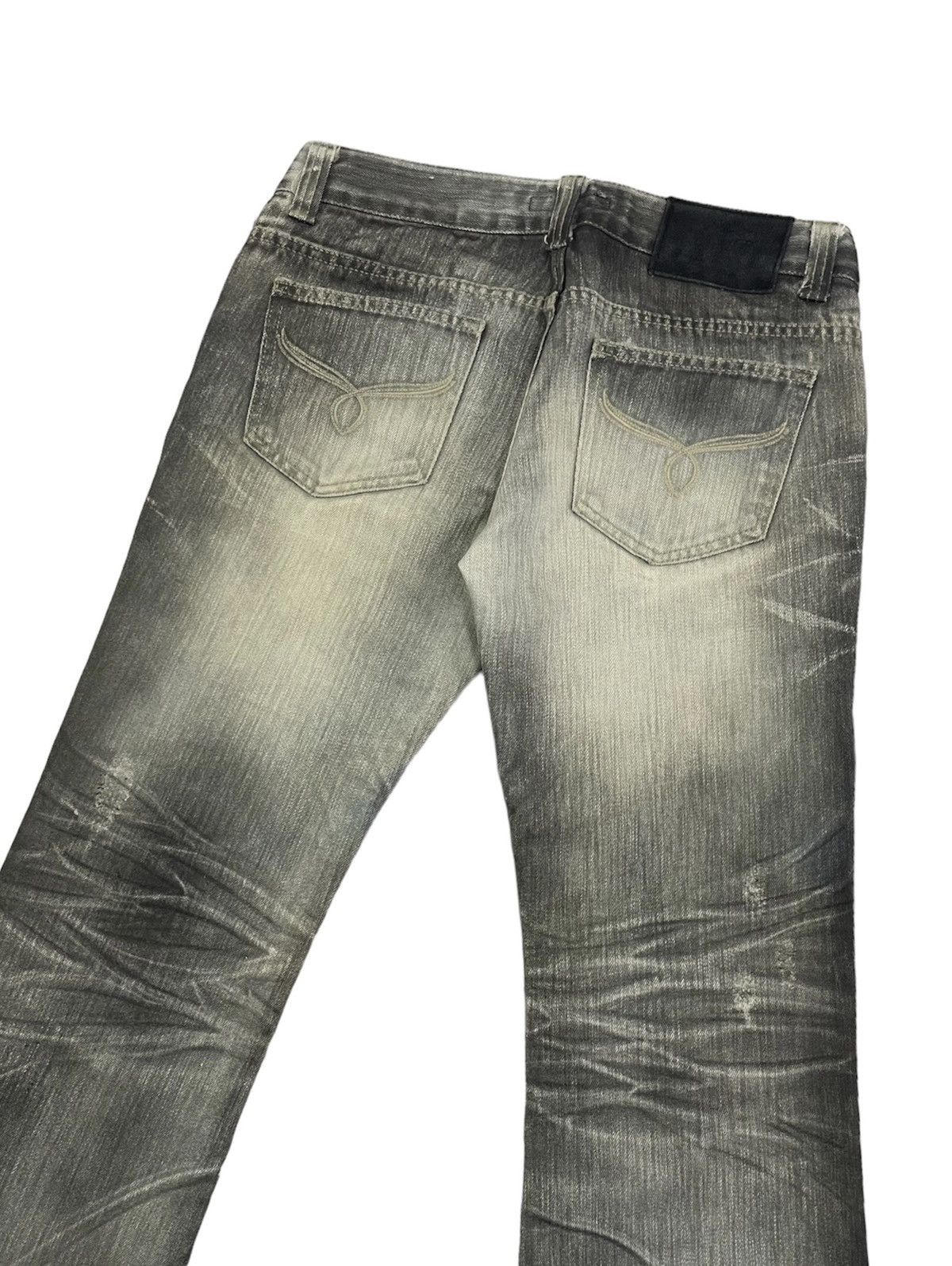 If Six Was Nine × Japanese Brand × Tornado Mart CRZM Japan Flare Distressed Jeans Size US 30 / EU 46 - 7 Thumbnail