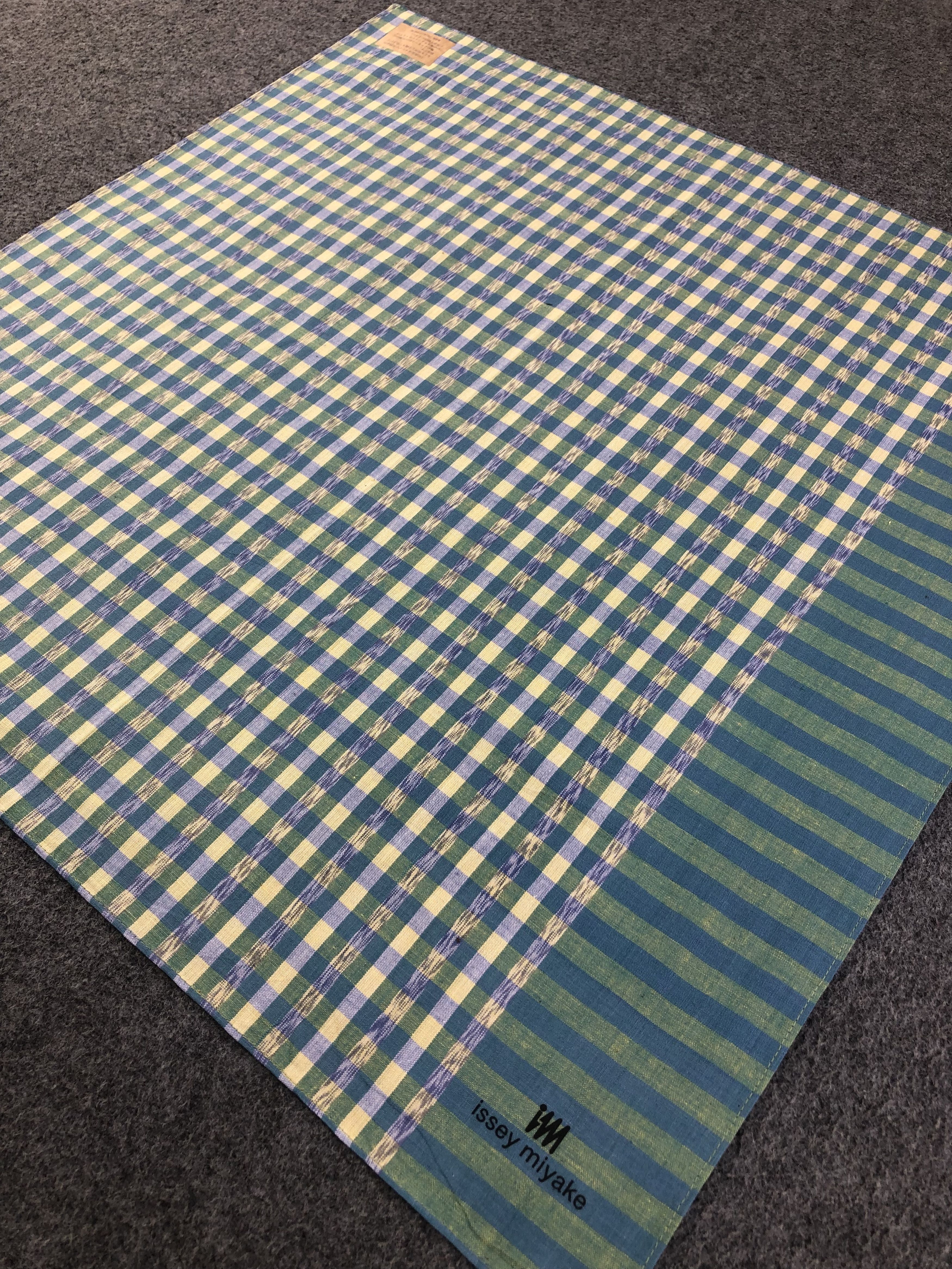 Issey Miyake Issey Miyake Handkerchief / Bandana / Neckerchief Size ONE SIZE - 4 Thumbnail