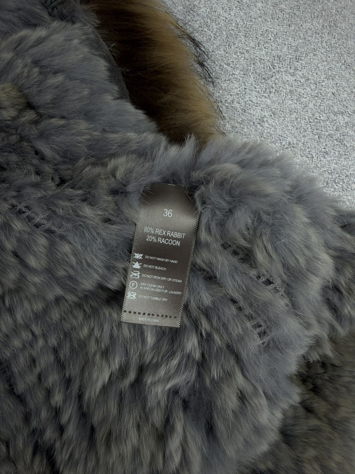 Other Hemisphere Rex Rabbit/Racoon Vest Size 36 Size XS / US 0-2 / IT 36-38 - 11 Thumbnail