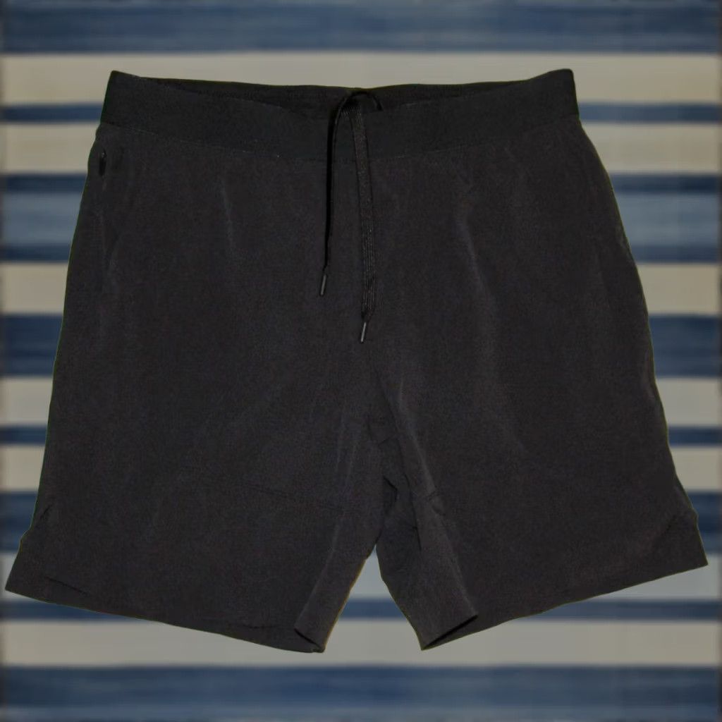 Ten Thousand TEN THOUSAND Black Lined 7" Interval Shorts Small Mens XS? Size US 29 - 1 Thumbnail