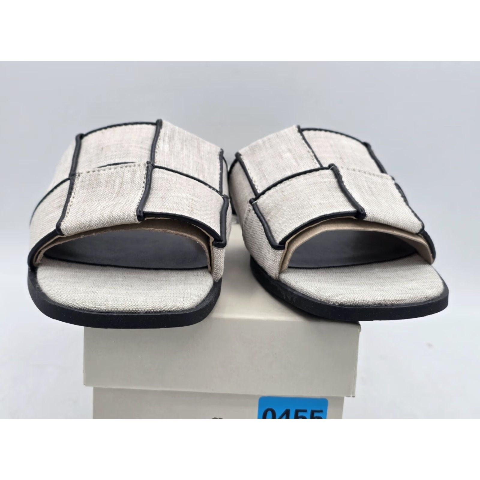 Vintage BANDOLINO Vanelli Flat Sandal Light Natural Fabric Size 6 M NEW Size US 6 / IT 36 - 3 Thumbnail