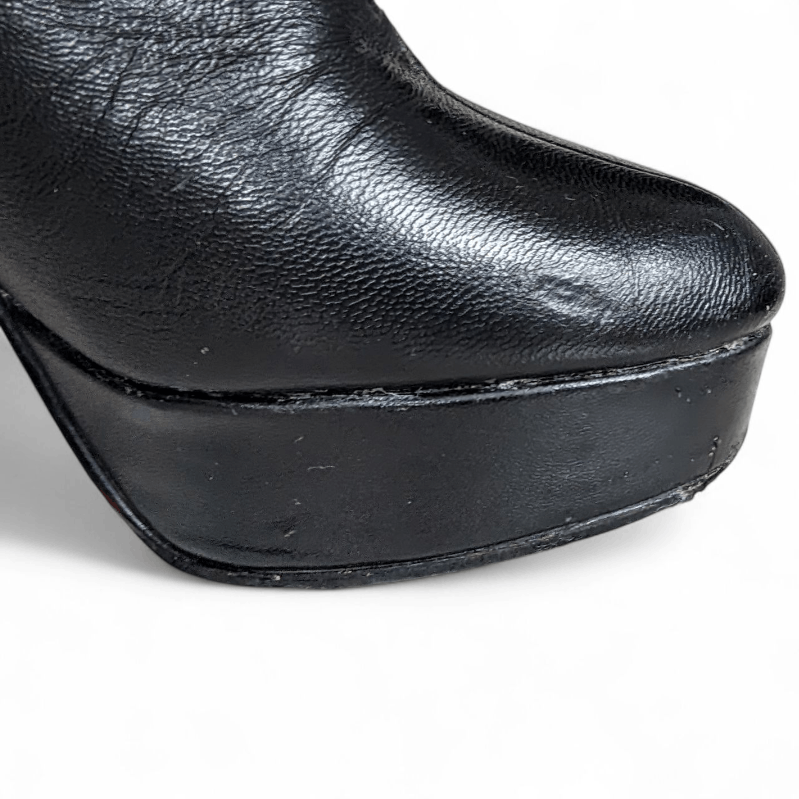 Christian Louboutin Christian Louboutin Black Leather Heels (Size 37) Size US 7 / IT 37 - 8 Thumbnail