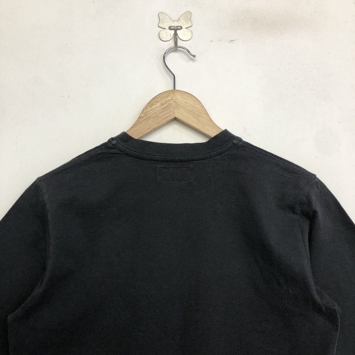 agnes b. Vintage Agnes.B Plain V Neck Tshirt Size US S / EU 44-46 / 1 - 7 Thumbnail