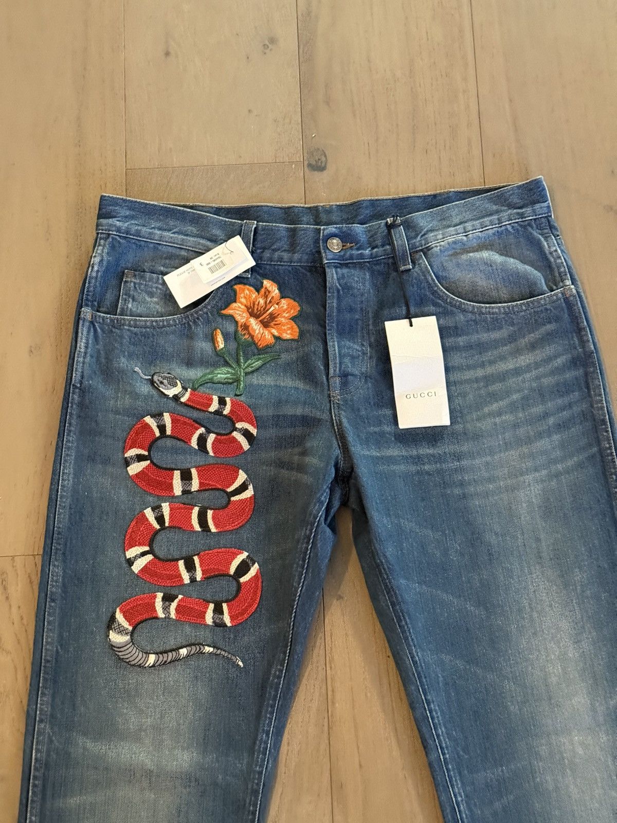Gucci Gucci Snake Embroidered Denim Jeans – 2016 Collection Size US 38 / EU 54 - 2 Thumbnail