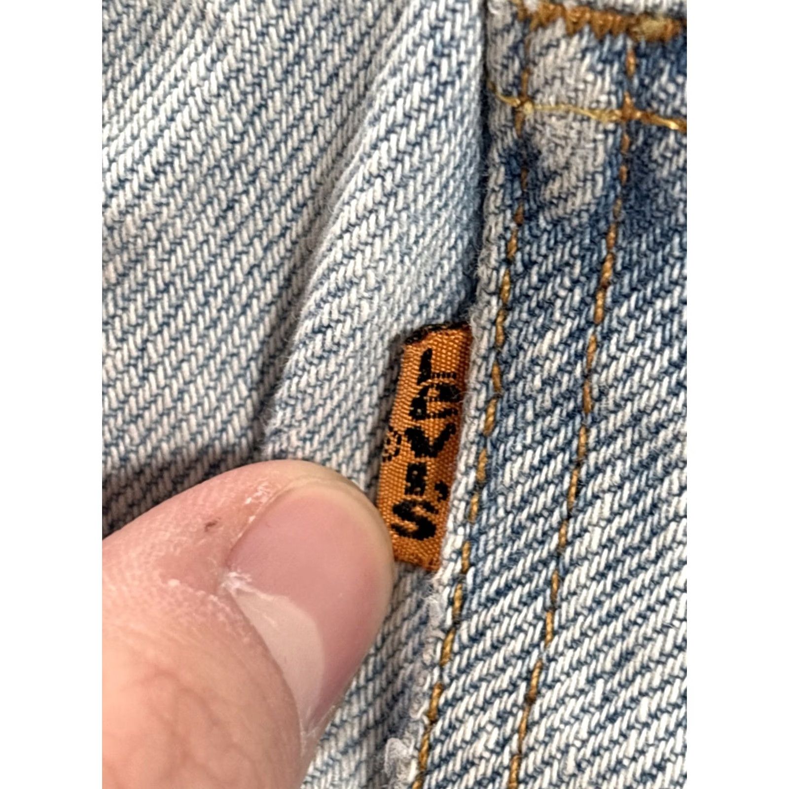 Levi's VINTAGE Levi's 550 Jeans Mens 36x30 Relaxed Tapered Denim Blue 90s Orange Tab Distressed 5-Pocket Mens Jeans Size US 36 / EU 52 - 6 Thumbnail