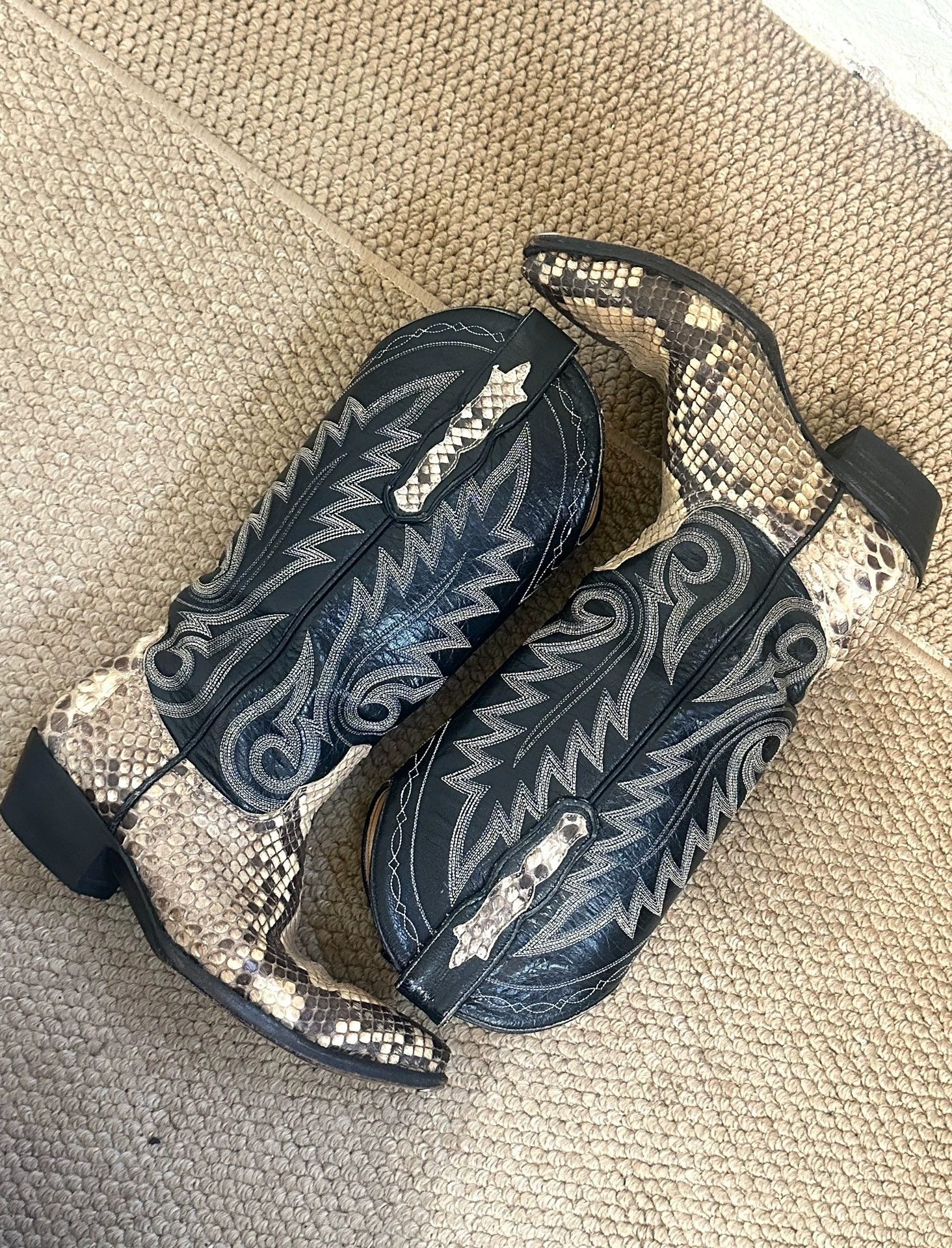 Vintage THE OLD GRINGO Vintage Snake Print Knee-High Boots 6B (36-36.5) Size US 6 / IT 36 - 2 Thumbnail