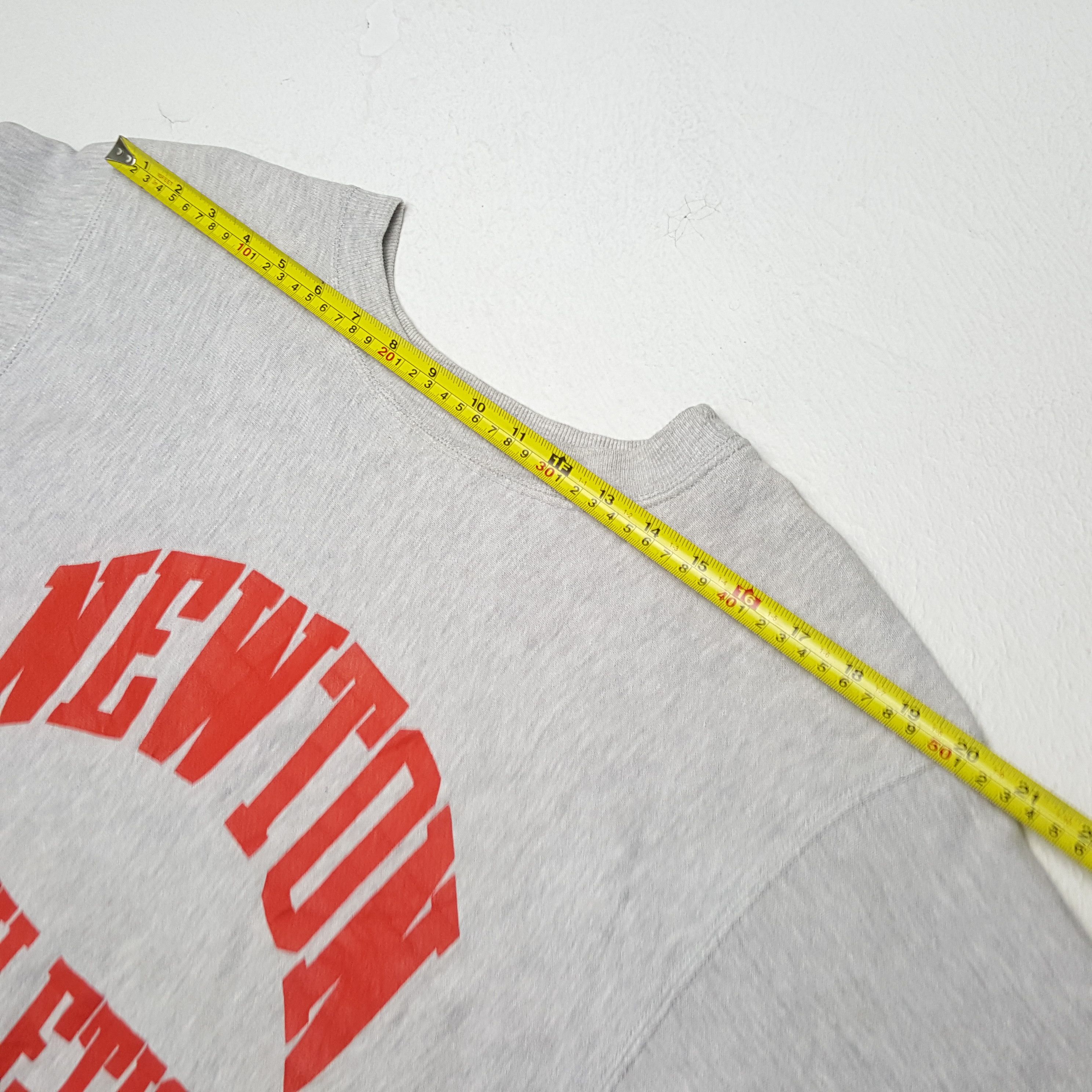 Vintage NEWTON ATHLETICS Spellout Design Vintage Sweatshirt Size US L / EU 52-54 / 3 - 4 Thumbnail