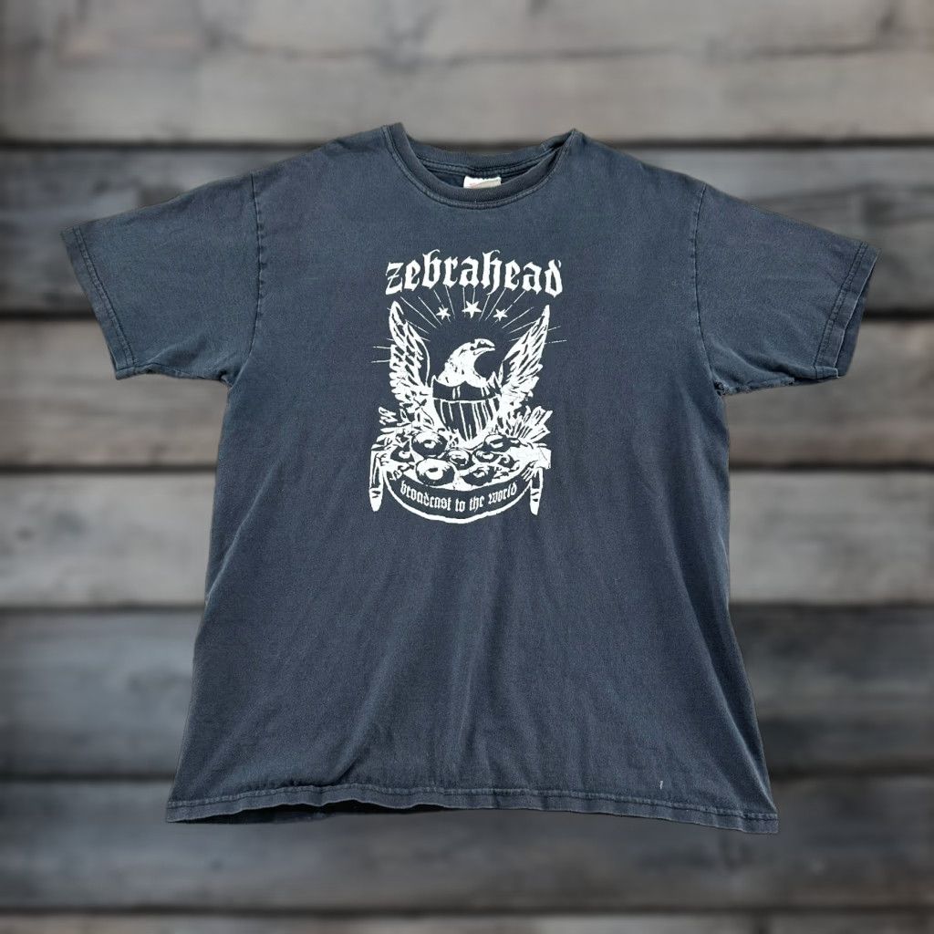 Hanes VINTAGE Zebrahead Shirt Men M Black Wings Cyber Skater Punk India Rock 2000s Y2K Size US M / EU 48-50 / 2 - 1 Thumbnail
