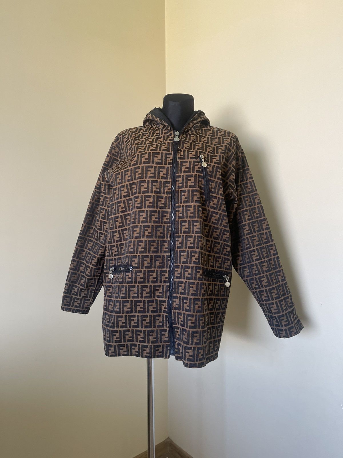Fendi Vintage Fendi jacket Size L / US 10 / IT 46 - 2 Thumbnail