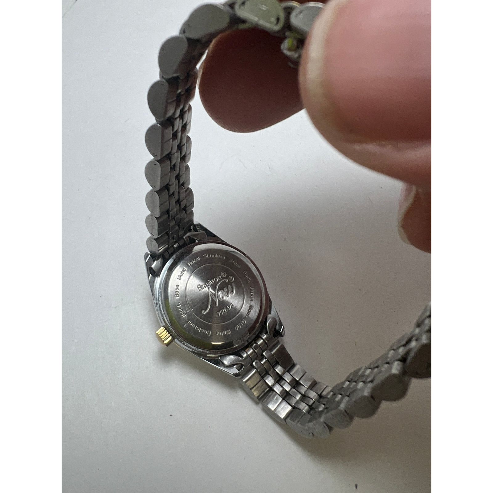 Other Ladie's Armitron NOW! Day Date wrist watch Size ONE SIZE - 3 Thumbnail